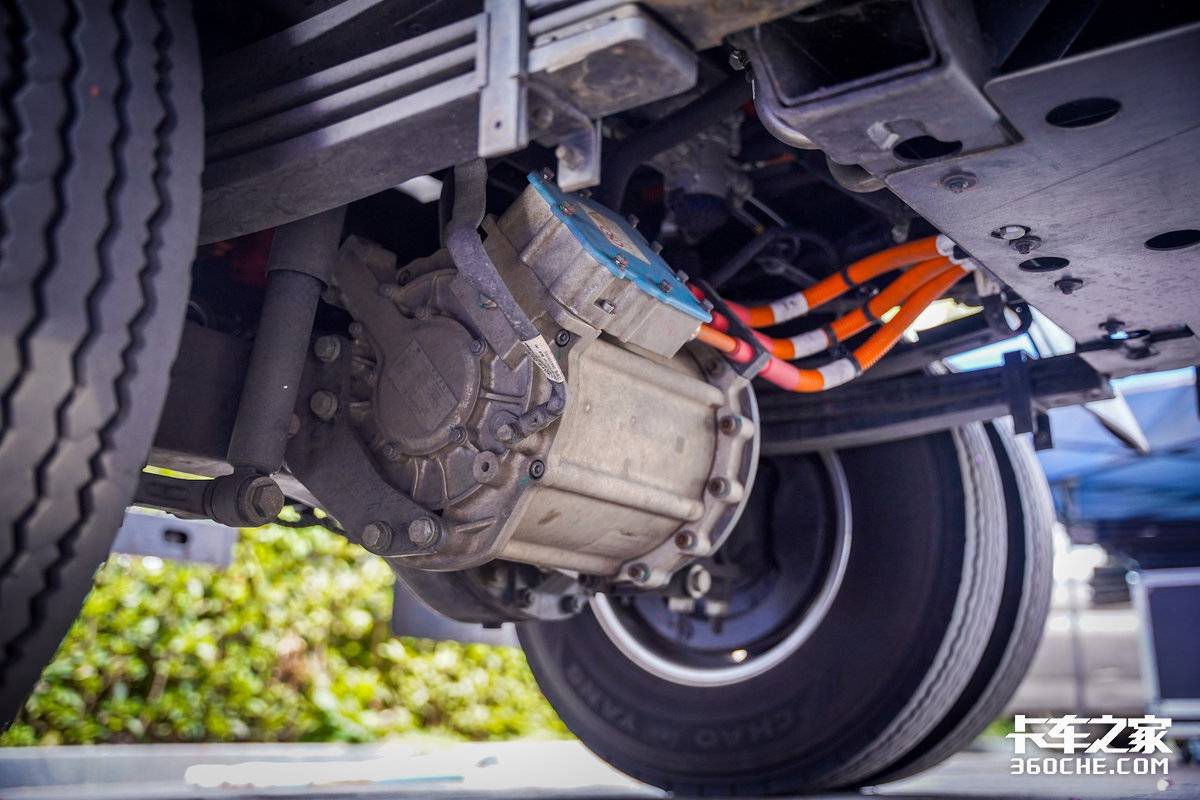 挑战重庆崎险！ 宇通新能源跑出新成绩