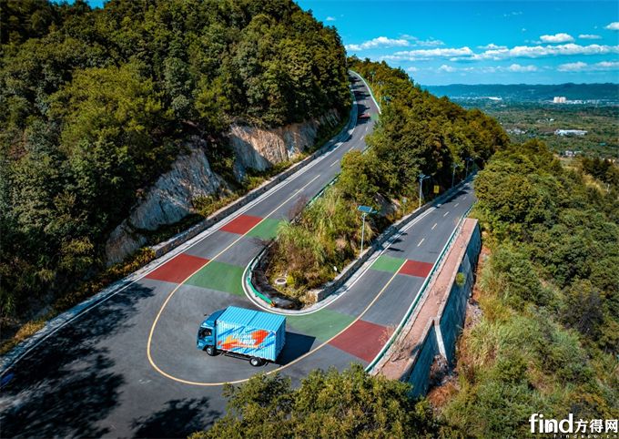 真场景、真数据、真实力!宇通新能源商用车山地性能挑战首战告捷 真场景、真数据、真实力!宇通新能源商用车山地性能挑战首战告捷